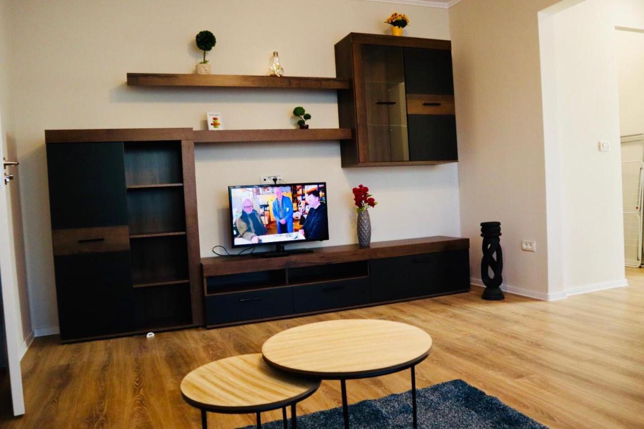 Modern apartment just near center I10 Timişoara Extérieur photo