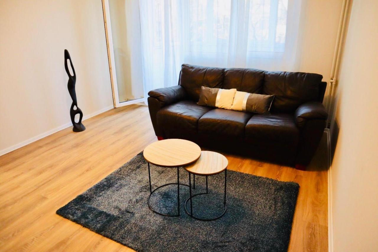 Modern apartment just near center I10 Timişoara Extérieur photo
